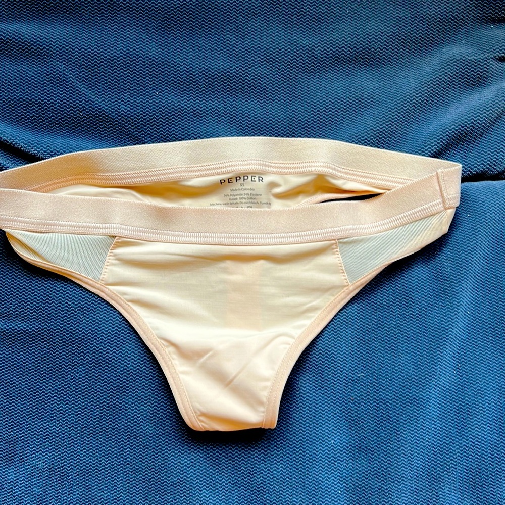 Brand new pepper thong